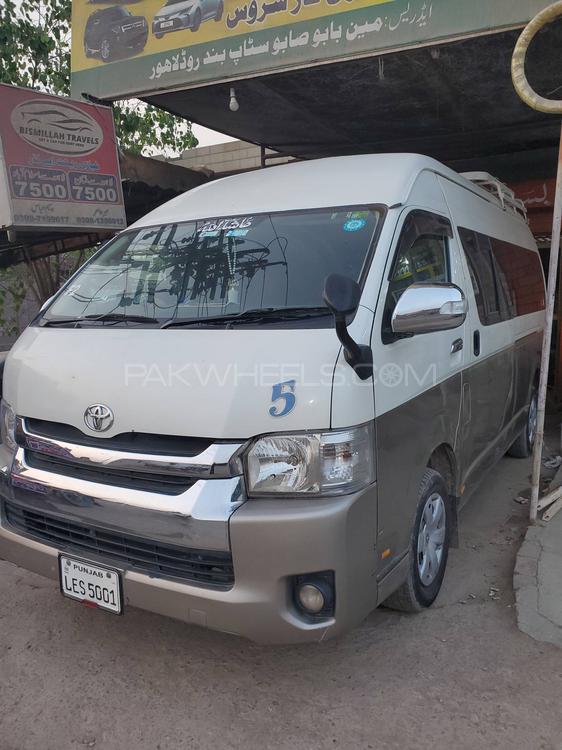 Toyota Hiace 2011 for Sale in Lahore Toyota Hiace 2011 for Sale in Lahore Image-3