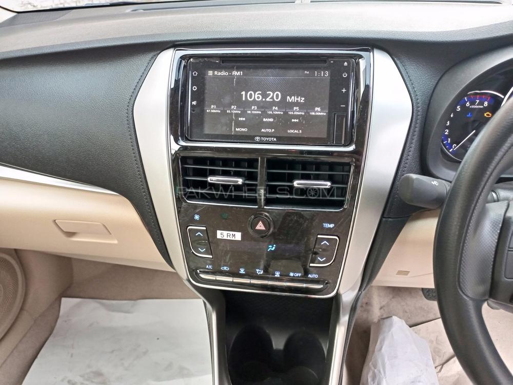 Toyota Yaris Sedan 2022 for Sale in Lahore Toyota Yaris Sedan 2022 for Sale in Lahore Image-9