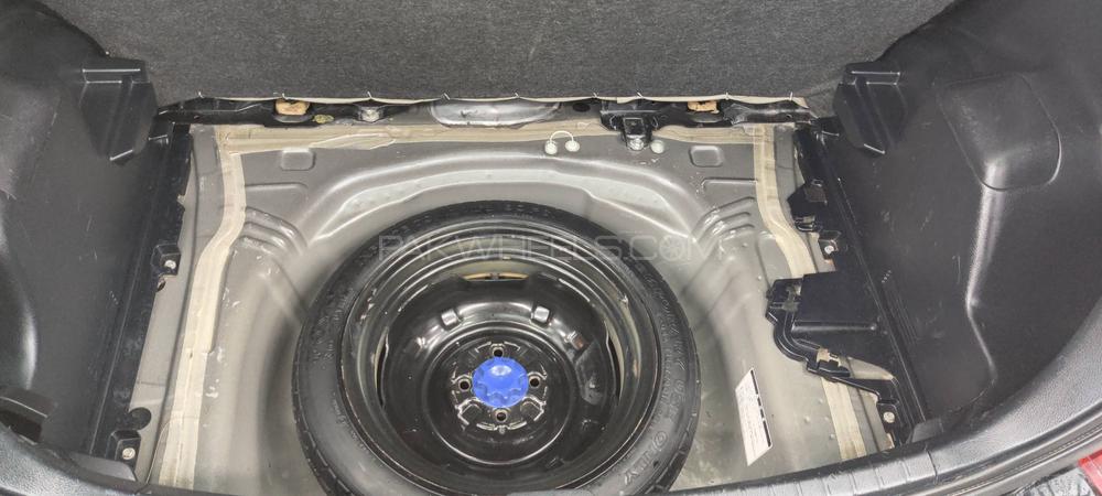 Toyota Vitz 2013 for Sale in Rawalpindi Toyota Vitz 2013 for Sale in Rawalpindi Image-9