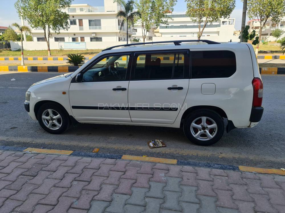 Toyota Probox 2007 for Sale in Islamabad Image-1