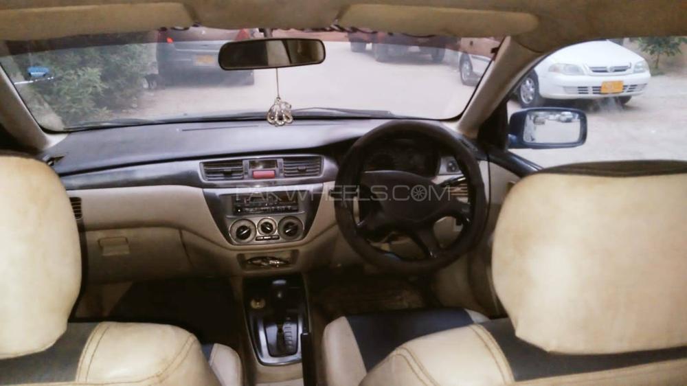 Mitsubishi Lancer 2006 for Sale in Karachi Mitsubishi Lancer 2006 for Sale in Karachi Image-8