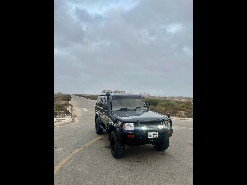 Toyota Land Cruiser 1991 for Sale in Karachi Toyota Land Cruiser 1991 for Sale in Karachi Image-7