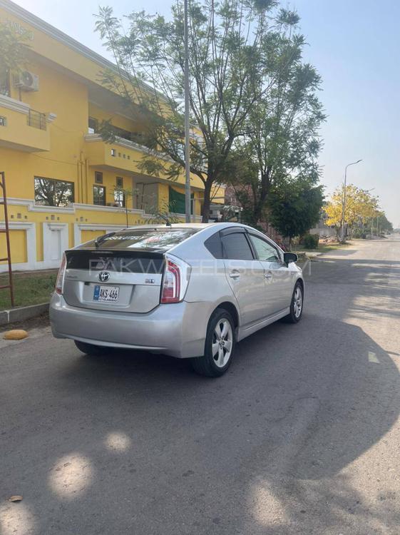 Toyota Prius 2015 for Sale in Gujranwala Toyota Prius 2015 for Sale in Gujranwala Image-3