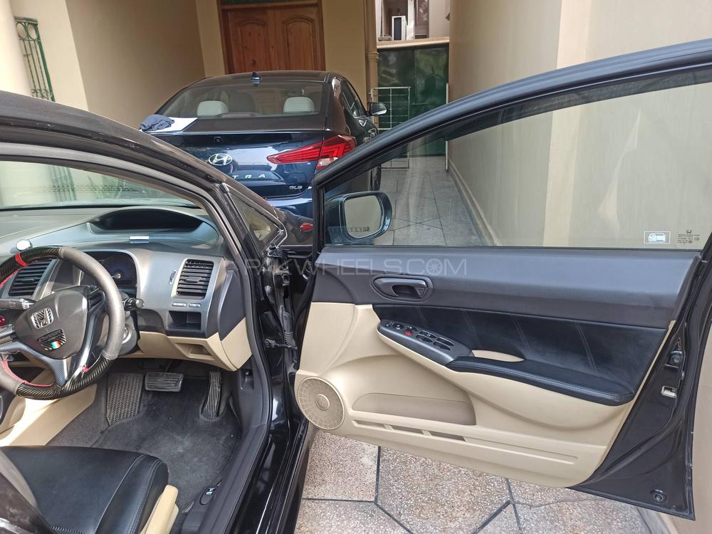 ہونڈا سوک 2010 for Sale in لاہور ہونڈا سوک 2010 for Sale in لاہور Image-6