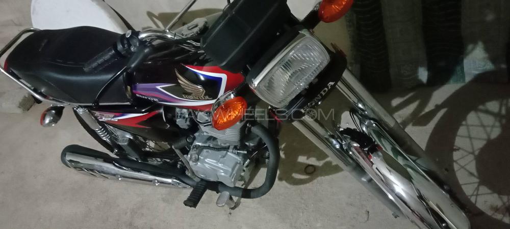 Honda CG 125 2017 for Sale Honda CG 125 2017 for Sale Image-3