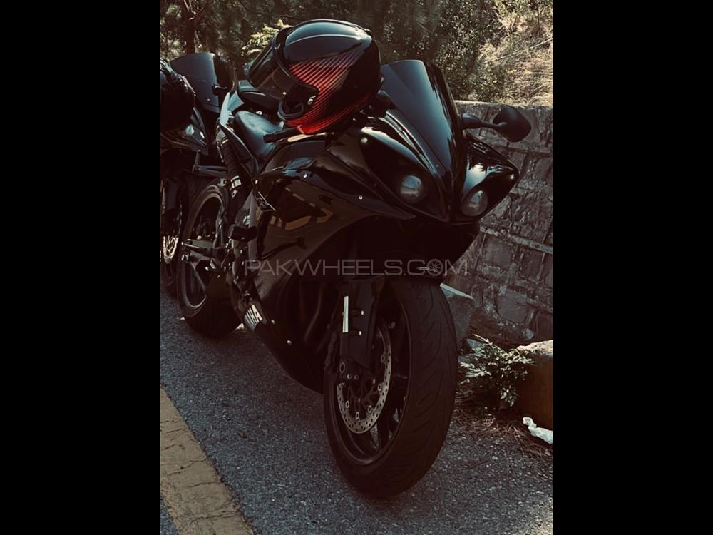 یاماہا YZF-R1 2011 for Sale یاماہا YZF-R1 2011 for Sale Image-5