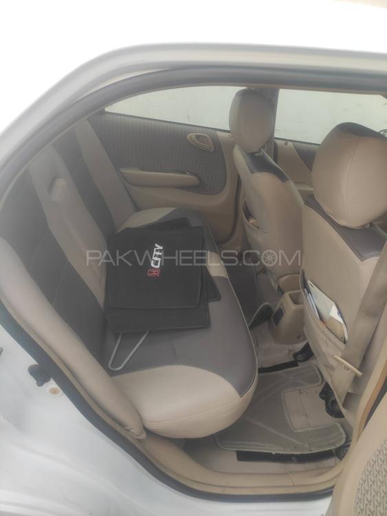Honda City 2005 for Sale in Lahore Honda City 2005 for Sale in Lahore Image-8