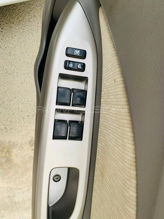 Toyota Belta 2013 for Sale in Lahore Toyota Belta 2013 for Sale in Lahore Image-6