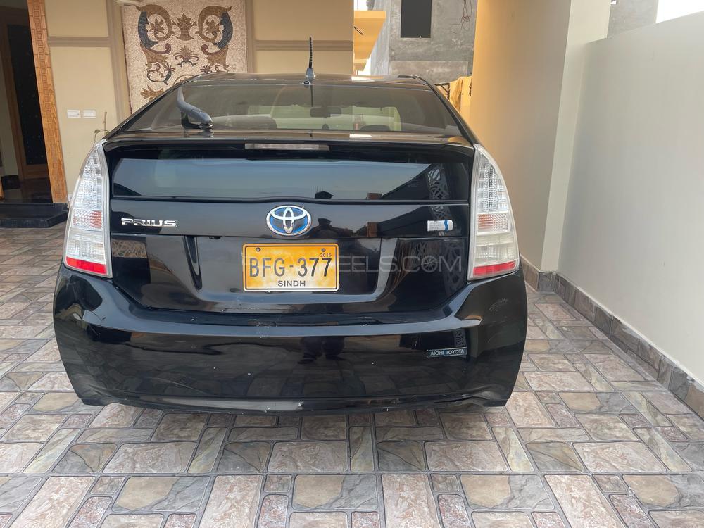 Toyota Prius 2011 for Sale in Lahore Toyota Prius 2011 for Sale in Lahore Image-20