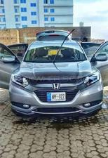 Honda Vezel Hybrid X 2015 for Sale in Rawalpindi