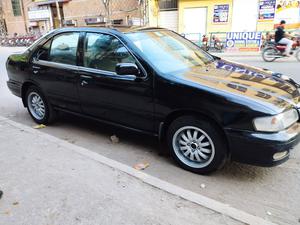Nissan Sunny EX Saloon Automatic 1.3 2002 for Sale in Lahore