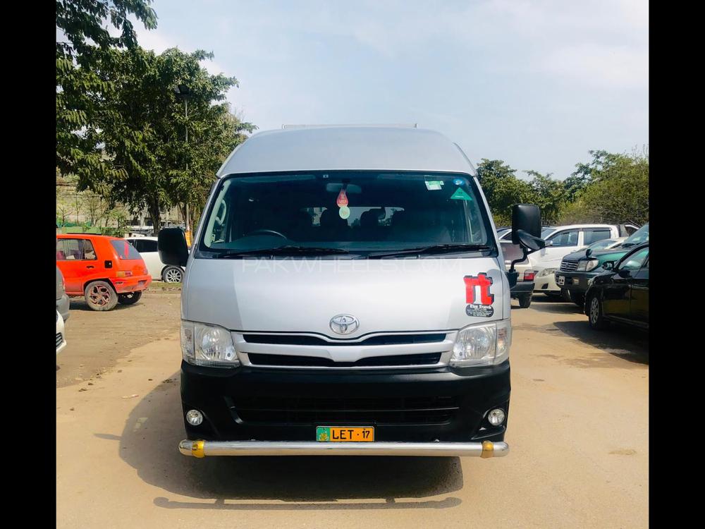 Toyota Hiace 2013 for Sale in Islamabad Toyota Hiace 2013 for Sale in Islamabad Image-2