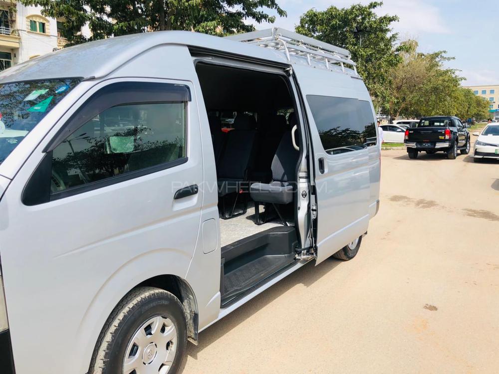 Toyota Hiace 2013 for Sale in Islamabad Toyota Hiace 2013 for Sale in Islamabad Image-4