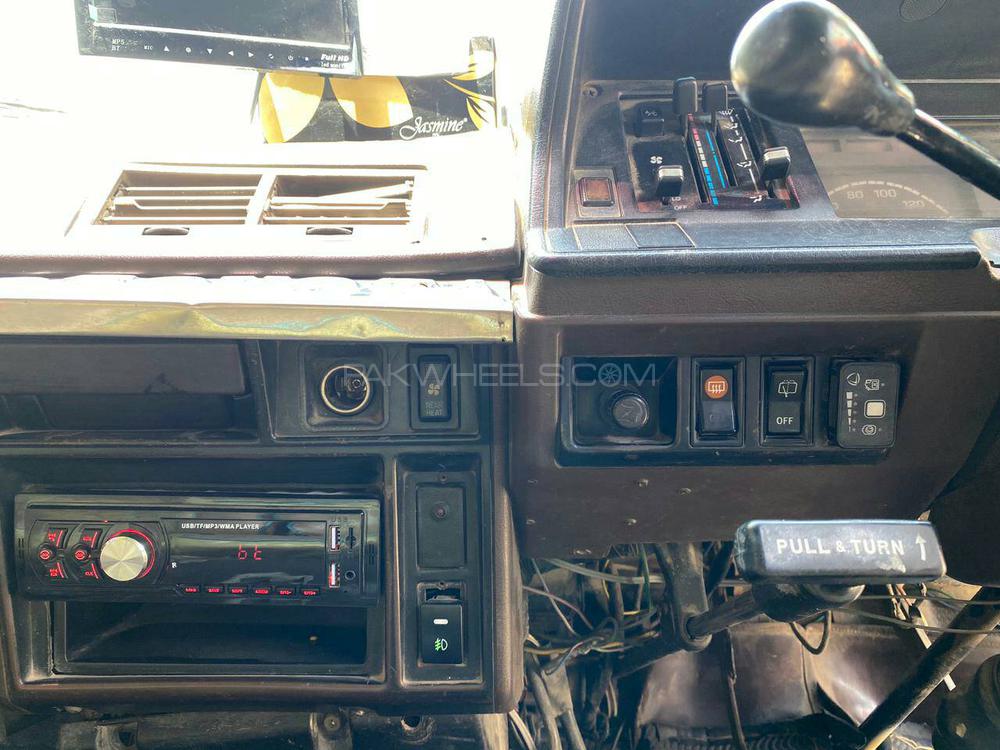 Toyota Hiace 1988 for Sale in Islamabad Toyota Hiace 1988 for Sale in Islamabad Image-4