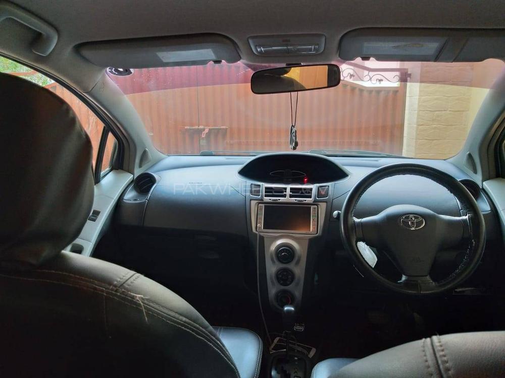 Toyota Vitz 2013 for Sale in Lahore Toyota Vitz 2013 for Sale in Lahore Image-2