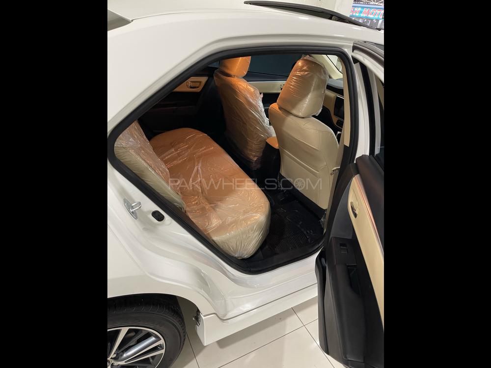 Toyota Corolla 2021 for Sale in Peshawar Toyota Corolla 2021 for Sale in Peshawar Image-5