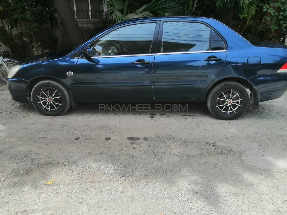 Mitsubishi Lancer 2005 for Sale in Lahore Mitsubishi Lancer 2005 for Sale in Lahore Image-16