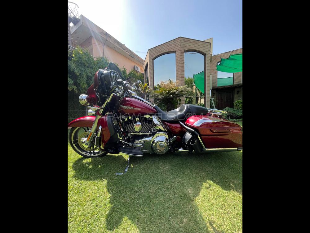 ہارلی ڈيوڈسن Street Glide 2016 for Sale ہارلی ڈيوڈسن Street Glide 2016 for Sale Image-3