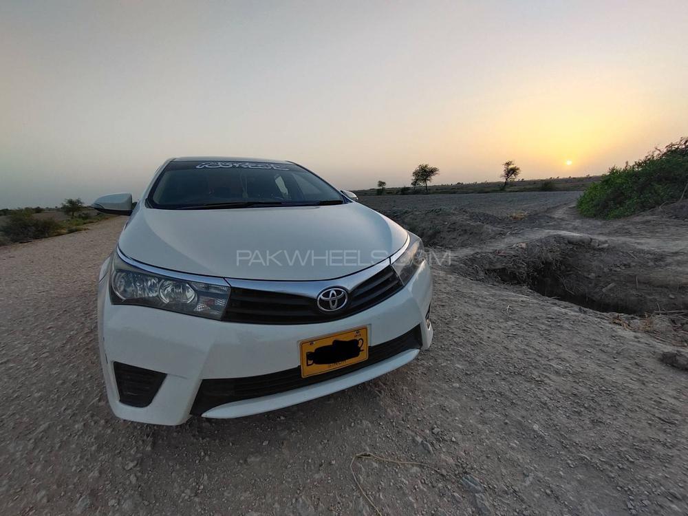 Toyota Corolla 2015 for Sale in Badin Image-1