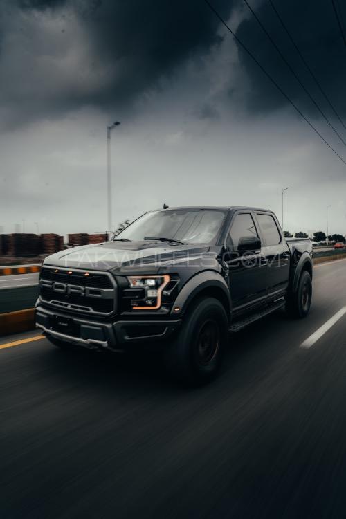 Ford F 150 - 2020 Raptor Image-1