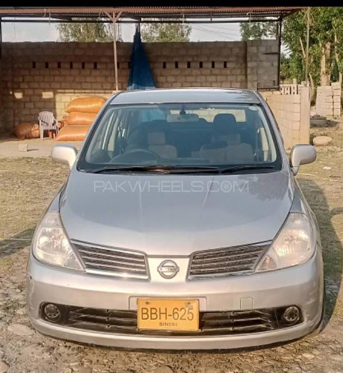 Nissan Tiida 2007 for Sale in Abbottabad Image-1