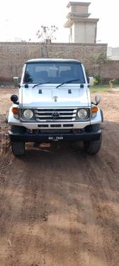 Toyota Fj Cruiser - 1989