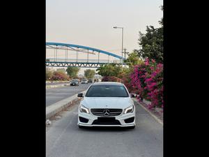 Mercedes Benz CLA Class CLA200 2015 for Sale in Lahore