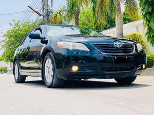Toyota Camry Up-Spec Automatic 2.4 2006 for Sale in Faisalabad