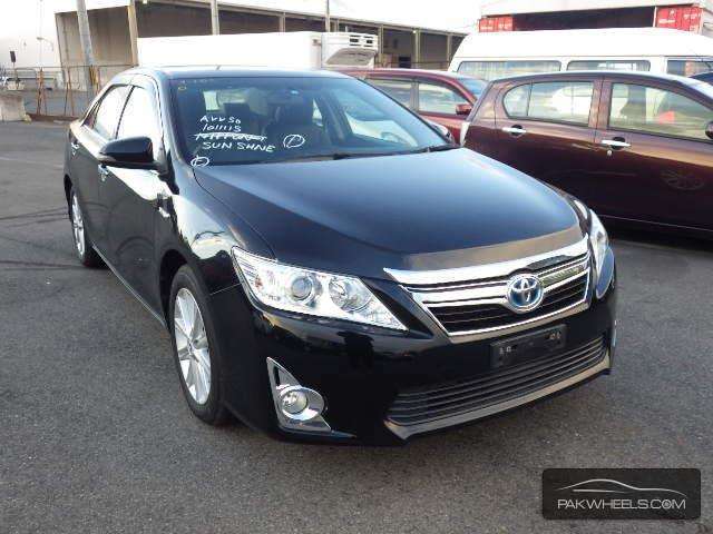 Toyota Camry 2012 for Sale in Lahore Image-1