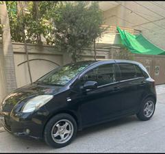 Toyota Vitz F 1.3 2006 for Sale in Faisalabad