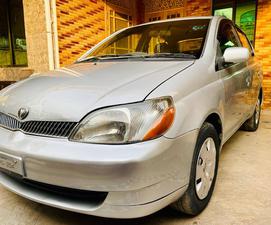 Toyota Platz F 1.3 2002 for Sale in Islamabad