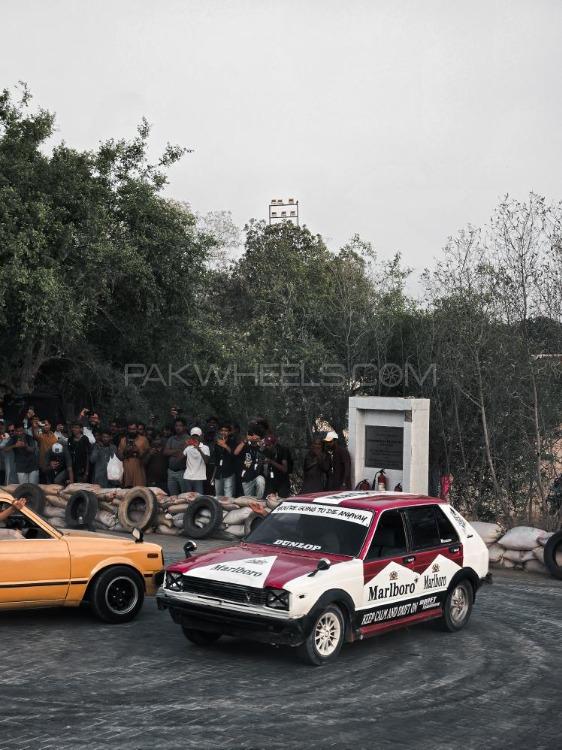 Toyota Starlet - 1984 Hassam nadeem Image-1