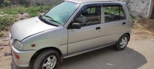 Daihatsu Cuore CL 2001 for Sale in Sialkot