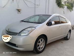 Toyota Prius S 1.5 2007 for Sale in Swabi