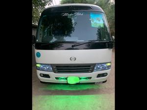 Toyota Coaster 26 Seater F/L 2007 for Sale in Wah cantt