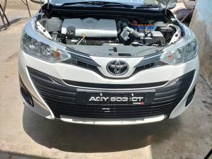 Toyota Yaris ATIV X CVT 1.5 2020 for Sale in Layyah
