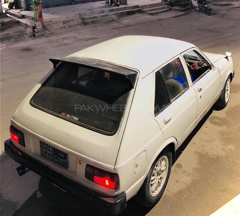 Toyota Starlet - 1982 SlideMachine KP Image-1