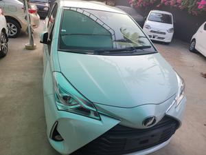 Toyota Vitz F 1.0 2020 for Sale in Karachi