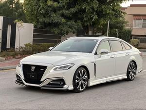 Toyota Crown 2018 for Sale in Islamabad