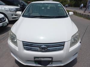 Toyota Corolla Axio X 1.5 2007 for Sale in Lahore