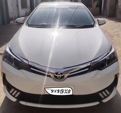 Toyota Corolla GLi Automatic 1.3 VVTi 2017 for Sale in Sadiqabad