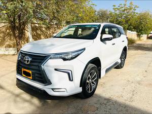 Toyota Fortuner 2.8 Sigma 4 2018 for Sale in Karachi