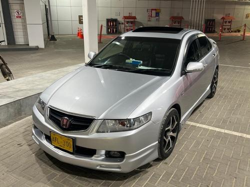 Honda Accord - 2003