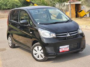 Mitsubishi Ek Wagon M e-Assist 2019 for Sale in Lahore