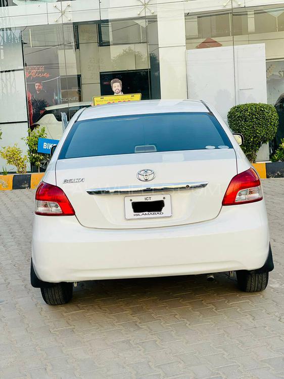 Toyota Belta 2007 for Sale in Muzaffar Gargh Image-1
