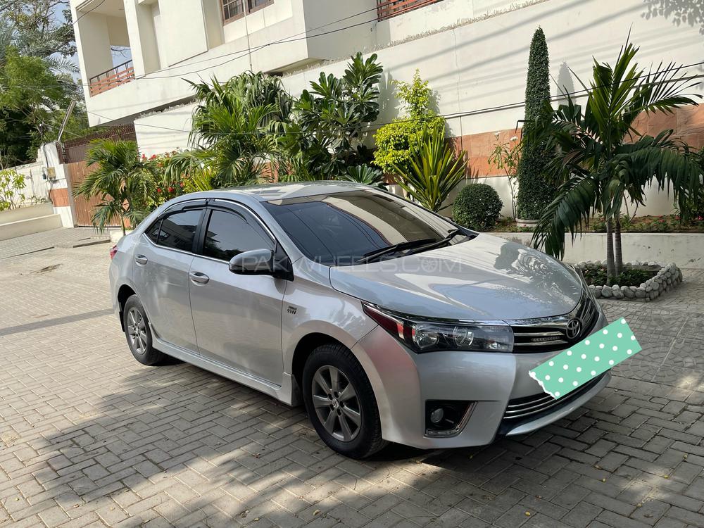 Toyota Corolla 2016 for Sale in Karachi Image-1