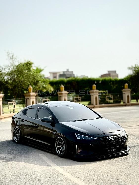 Hyundai Elantra - 2021 Panther Image-1