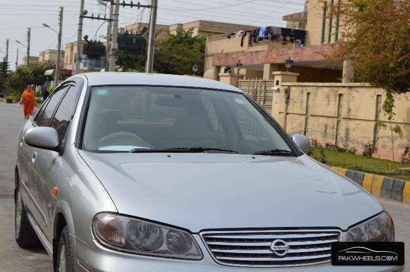Nissan Sunny 2007 for Sale in Islamabad Image-1