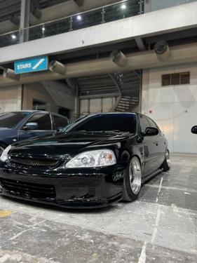 ہونڈا سوک - 2000