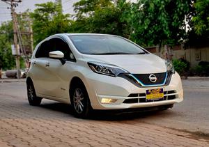 Nissan Note 1.2E 2018 for Sale in Multan